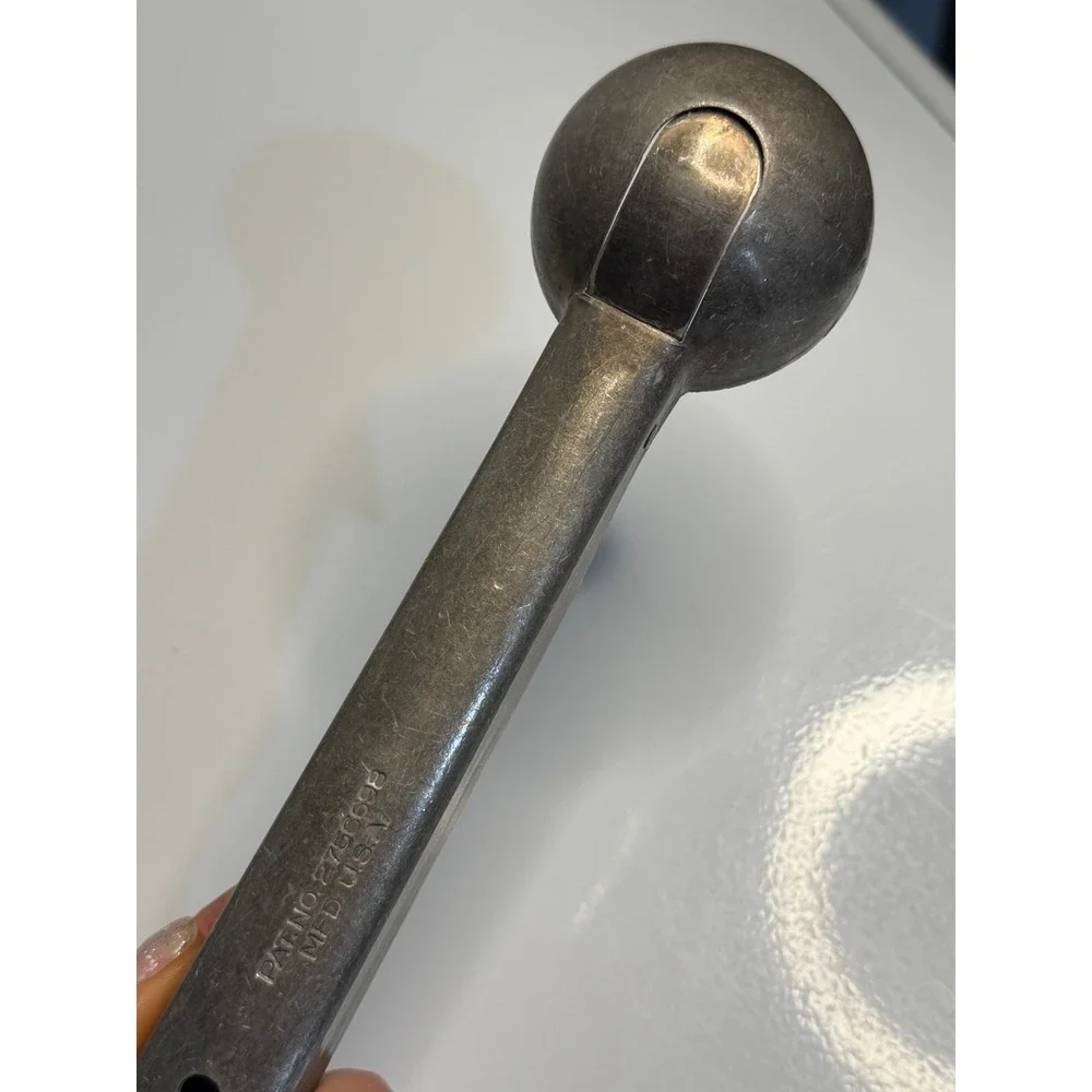 VTG Peerless Ice Cream Scoop Silver Metal Thumb Lever Mechanical Pat 2756698 USA